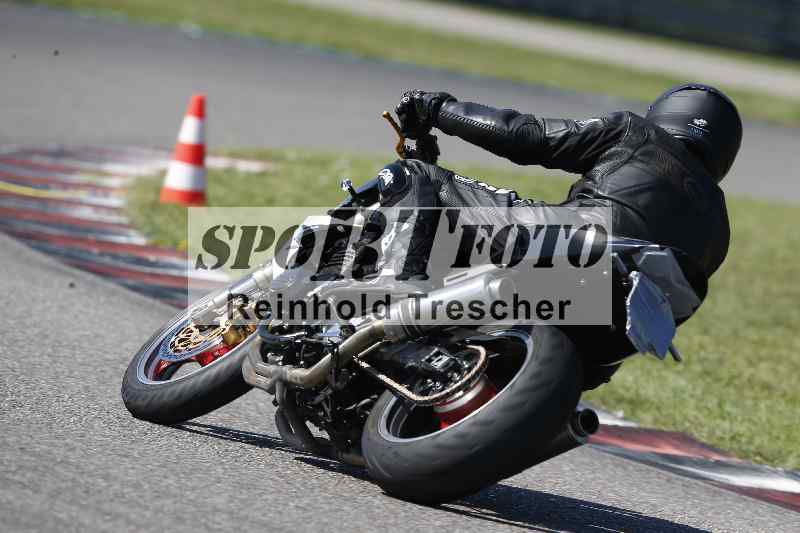 /43 08.08.2025 Discover the Bike ADR/Race 3 rot/410